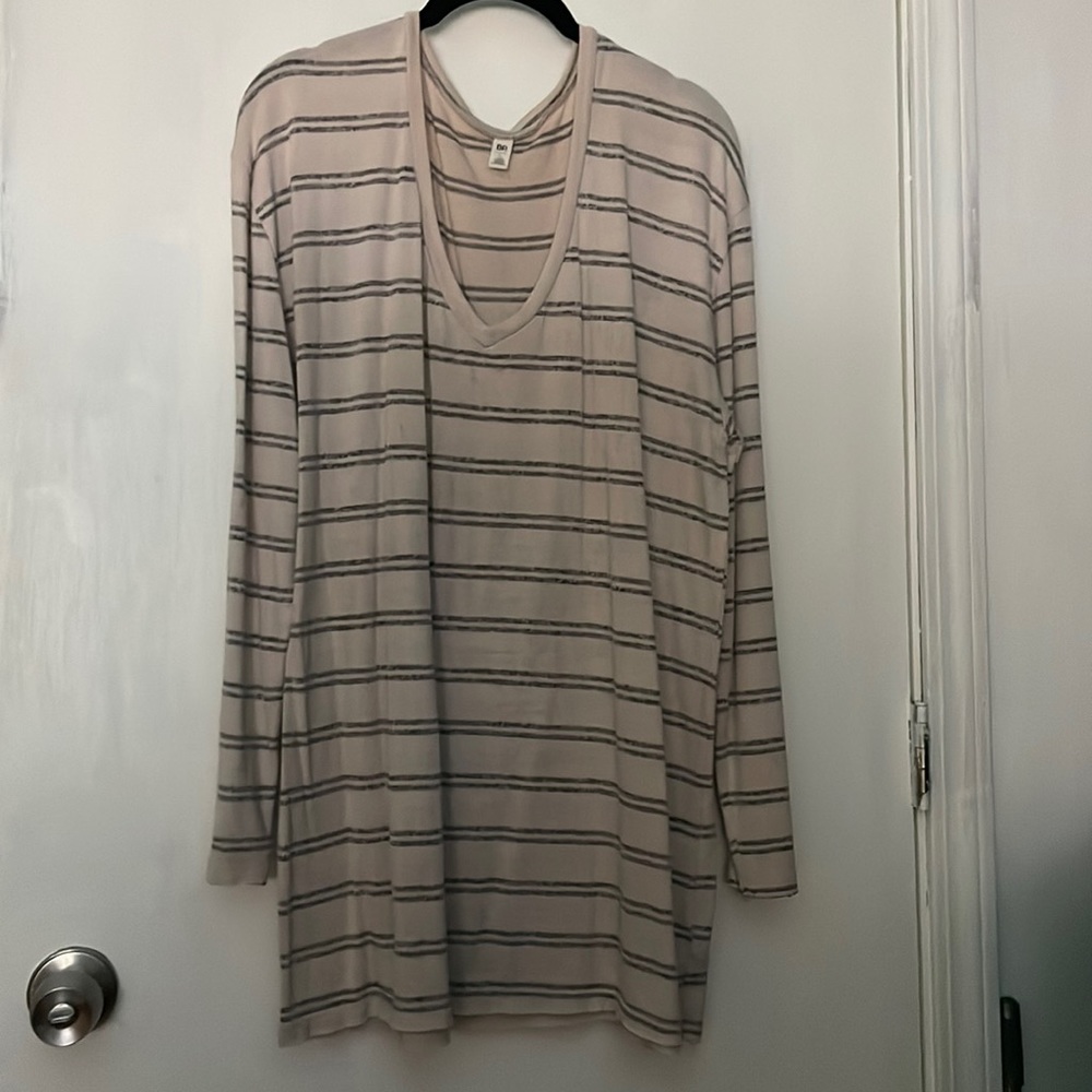BP., Size Large, Light Pink/ Crème and Grey.